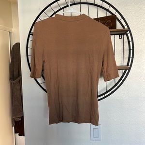 Cute ribbed turtle neck tee